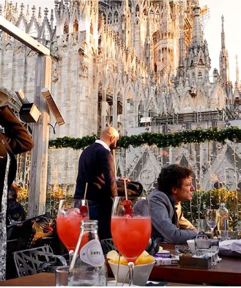 rooftop bar milan cathedral.